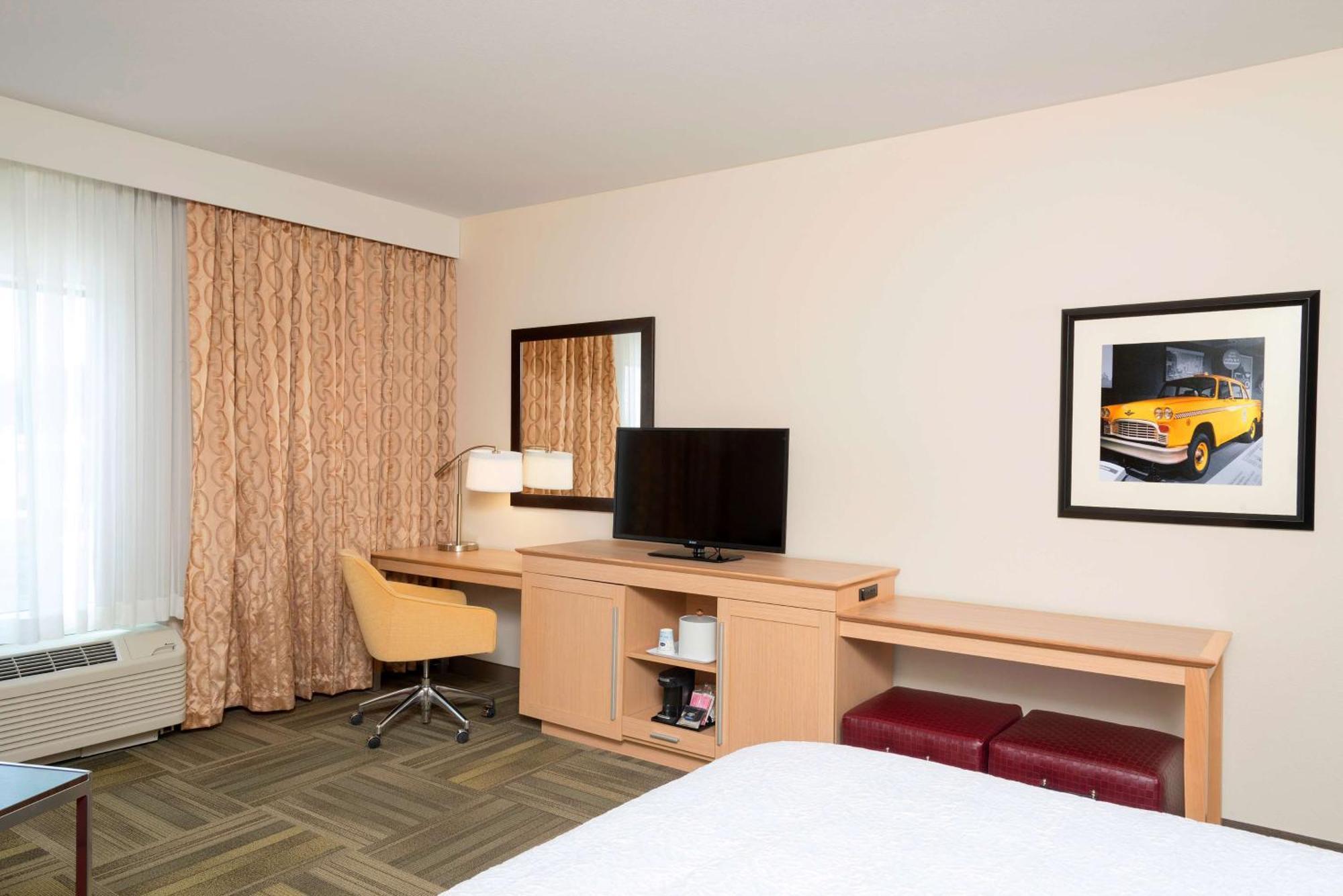 Hampton Inn Kalamazoo Exteriör bild