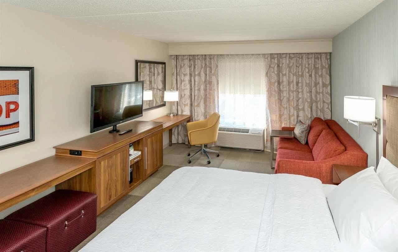 Hampton Inn Kalamazoo Exteriör bild